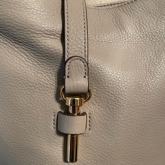 Vince Camuto bag - Picture 4 of 13